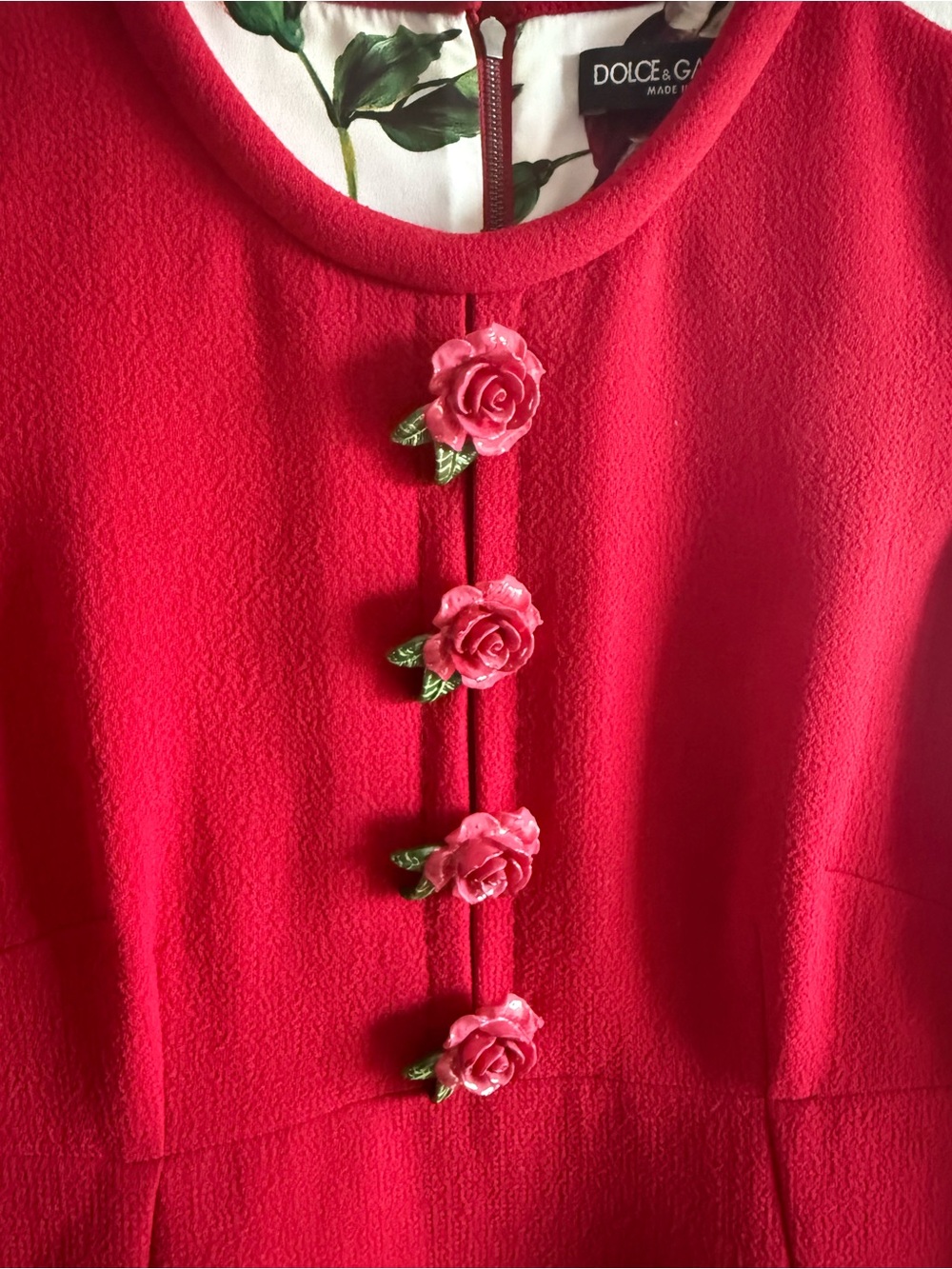 DOLCE & GABBANA Crimson Red Wool Crepe Rose Button Dress 36 - Picture 2 of 5